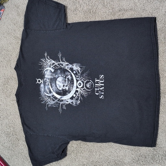 Cult Status Gothic Moon Skull Upside Down Hand Black And White Print T-Shirt XL - Picture 8 of 10